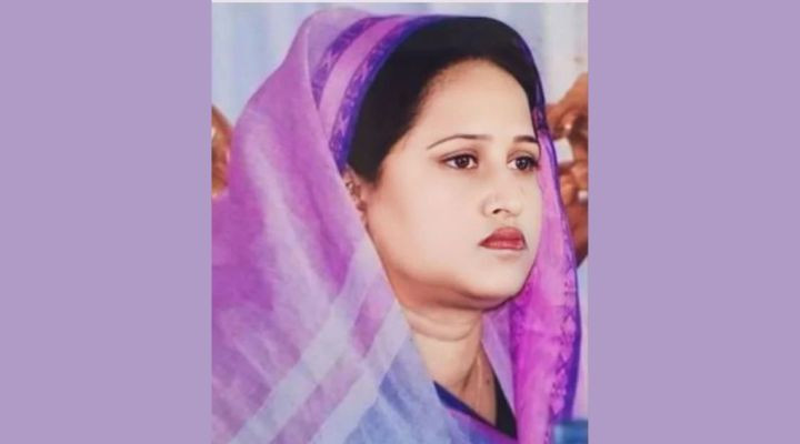 পুলিশের কাছ থেকে পালিয়ে যাওয়া আ'লীগ নেত্রী গ্রেফতার